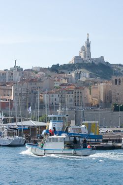 Repas de groupe Vieux port de Marseille
